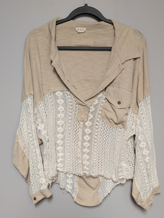 POL Sweaters - POL Beige and Cream Crochet V-Neck Sweater